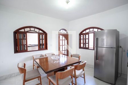 Casa à venda com 400m², 3 quartos e 4 vagas Casa à venda com 400m², 3 quartos e 4 vagasCopa