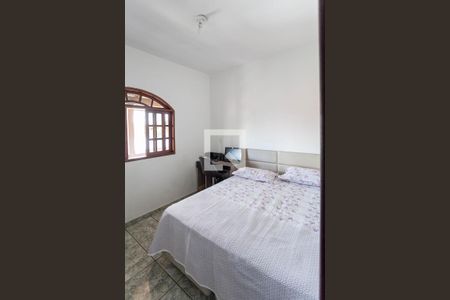 Casa à venda com 400m², 3 quartos e 4 vagas Casa à venda com 400m², 3 quartos e 4 vagasQuarto 1