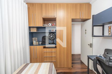 Apartamento à venda com 180m², 3 quartos e 2 vagas Apartamento à venda com 180m², 3 quartos e 2 vagasQuarto 2