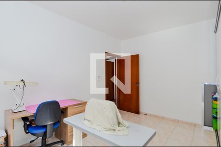 Casa à venda com 261m², 3 quartos e 8 vagasQuarto 2