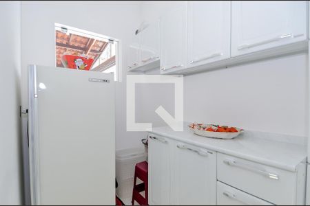 Casa à venda com 261m², 3 quartos e 8 vagasDespensa 