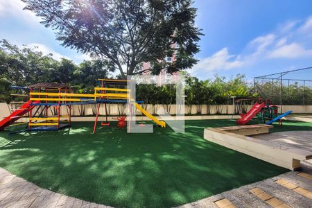 Apartamento à venda com 98m², 3 quartos e 2 vagas Apartamento à venda com 98m², 3 quartos e 2 vagasPlayground