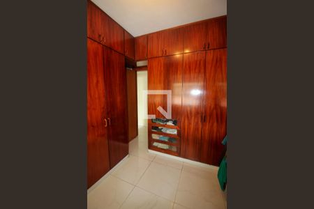 Apartamento para alugar com 120m², 3 quartos e 1 vaga Apartamento para alugar com 120m², 3 quartos e 1 vagaQuarto 3