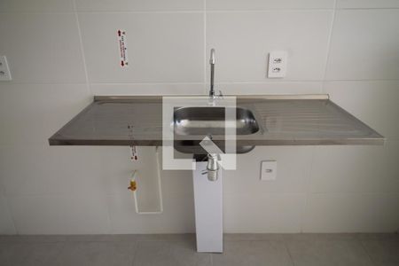 Sala/Cozinha de apartamento para alugar com 1 quarto, 28m² em Vila Ré, São Paulo