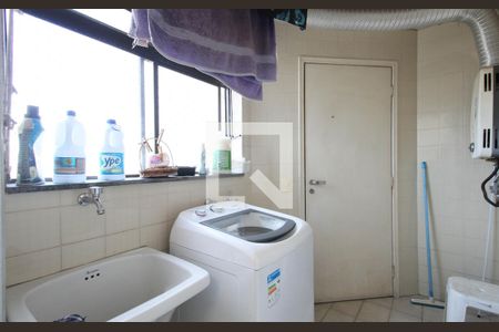 Apartamento à venda com 100m², 3 quartos e 2 vagasÁrea de Serviço