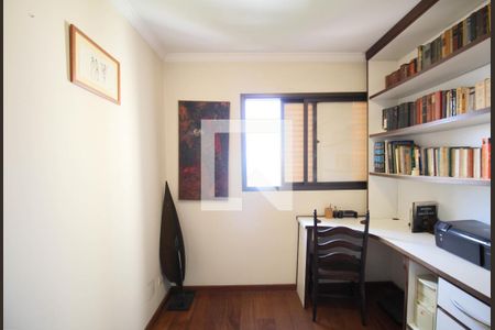 Apartamento à venda com 100m², 3 quartos e 2 vagasQuarto 2
