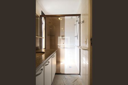 Apartamento à venda com 100m², 3 quartos e 2 vagasBanheiro da Suíte