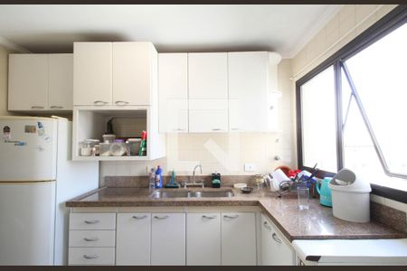 Apartamento à venda com 100m², 3 quartos e 2 vagasCozinha