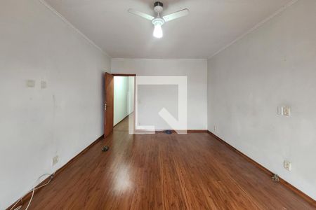 Casa à venda com 304m², 3 quartos e 4 vagasQuarto 2