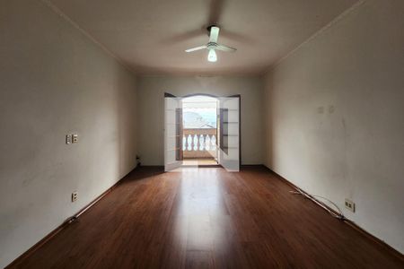 Casa à venda com 304m², 3 quartos e 4 vagasQuarto 2