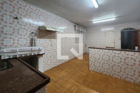 Casa à venda com 304m², 3 quartos e 4 vagasCozinha
