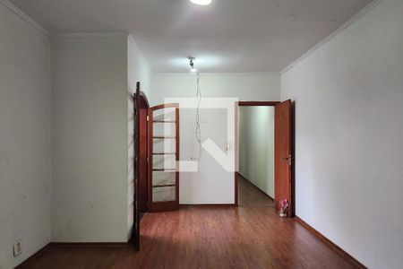 Casa à venda com 304m², 3 quartos e 4 vagasSuíte 1