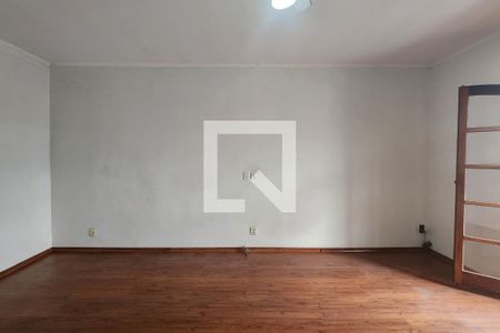 Casa à venda com 304m², 3 quartos e 4 vagasQuarto 2