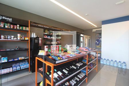 Apartamento à venda com 67m², 1 quarto e 1 vagaMercado 24H