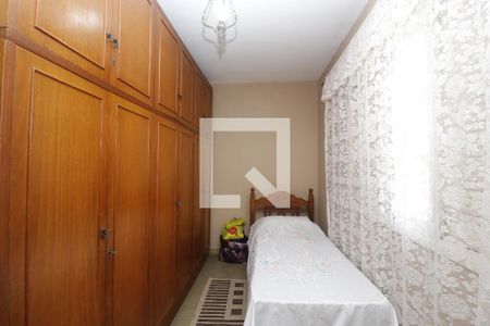 Casa à venda com 170m², 3 quartos e 4 vagasQuarto 2