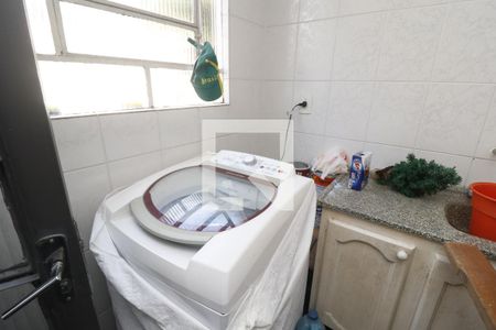 Casa à venda com 170m², 3 quartos e 4 vagasÁrea de Serviço