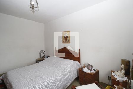 Casa à venda com 170m², 3 quartos e 4 vagasQuarto 1 - Suíte