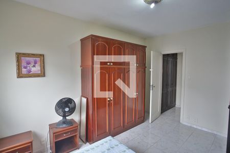 Quarto 1 de apartamento para alugar com 1 quarto, 63m² em Gonzaga, Santos