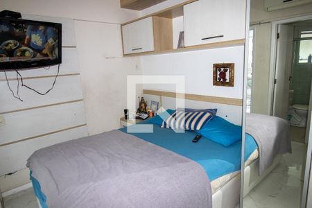 Apartamento à venda com 77m², 2 quartos e 2 vagasQuarto 2