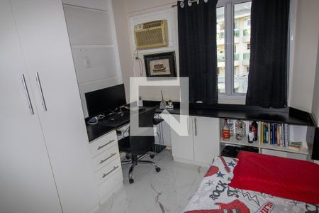 Apartamento à venda com 77m², 2 quartos e 2 vagasQuarto 1