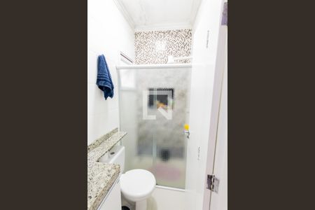 Banheiro de apartamento à venda com 2 quartos, 45m² em Campestre, Santo André