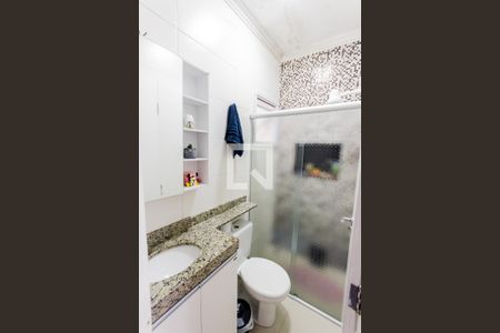 Banheiro de apartamento à venda com 2 quartos, 45m² em Campestre, Santo André