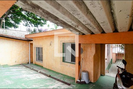 Casa à venda com 367m², 3 quartos e 3 vagas Casa à venda com 367m², 3 quartos e 3 vagasGaragem
