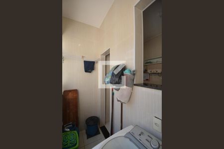 Apartamento à venda com 60m², 1 quarto e 1 vagaÁrea de Serviço