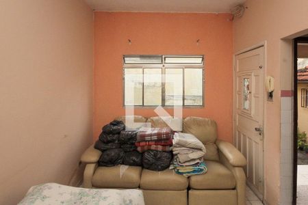 Casa à venda com 240m², 3 quartos e 2 vagasSala Casa 2