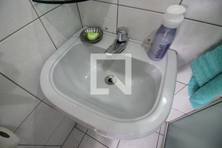 Casa à venda com 144m², 3 quartos e 2 vagasBanheiro de serviço