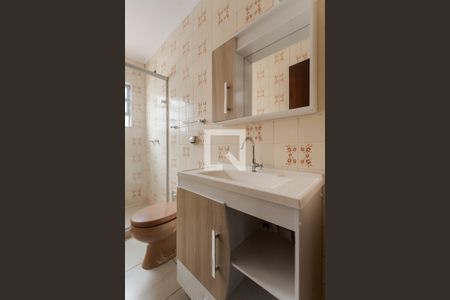 Casa à venda com 225m², 3 quartos e 3 vagas Casa à venda com 225m², 3 quartos e 3 vagasBanheiro