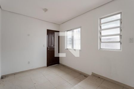 Casa à venda com 225m², 3 quartos e 3 vagas Casa à venda com 225m², 3 quartos e 3 vagasQuarto de Serviço