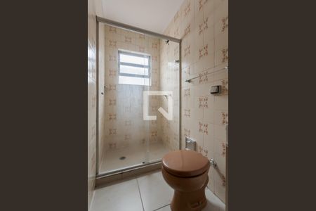 Casa à venda com 225m², 3 quartos e 3 vagas Casa à venda com 225m², 3 quartos e 3 vagasBanheiro