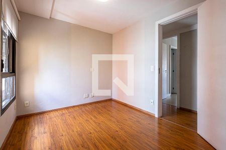 Apartamento à venda com 335m², 3 quartos e 4 vagasSuíte 2