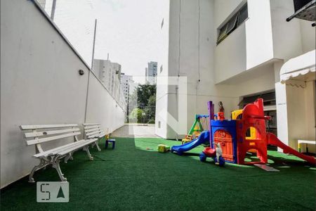 Apartamento para alugar com 160m², 3 quartos e 3 vagas Apartamento para alugar com 160m², 3 quartos e 3 vagasPlayground
