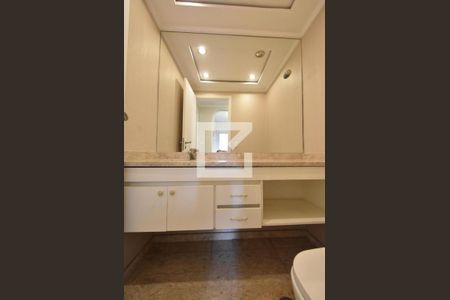 Apartamento para alugar com 160m², 3 quartos e 3 vagasLavabo