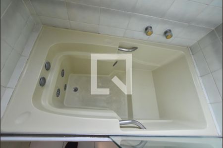 Apartamento para alugar com 160m², 3 quartos e 3 vagasBanheiro Suíte 01