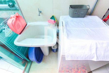 Casa à venda com 250m², 3 quartos e 5 vagas Casa à venda com 250m², 3 quartos e 5 vagasÁrea de Serviço