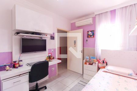 Casa à venda com 250m², 3 quartos e 5 vagas Casa à venda com 250m², 3 quartos e 5 vagasQuarto 2