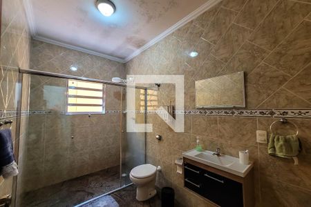 Casa à venda com 200m², 3 quartos e 3 vagas Casa à venda com 200m², 3 quartos e 3 vagasBanheiro Social