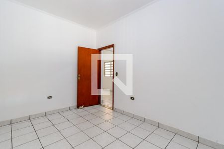 Quarto 1 de casa para alugar com 2 quartos, 123m² em Vila Nova Carolina, São Paulo