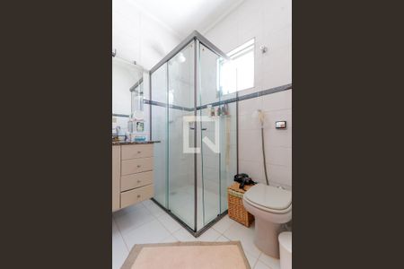 Casa à venda com 300m², 4 quartos e sem vagaBanheiro da Suíte 1