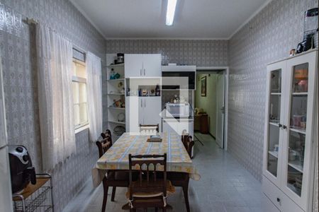 Casa à venda com 180m², 3 quartos e 3 vagas Casa à venda com 180m², 3 quartos e 3 vagasCozinha