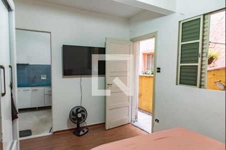 Casa à venda com 180m², 3 quartos e 3 vagas Casa à venda com 180m², 3 quartos e 3 vagasQuarto de serviço