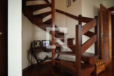 Apartamento à venda com 311m², 4 quartos e 2 vagasAcesso a cobertura