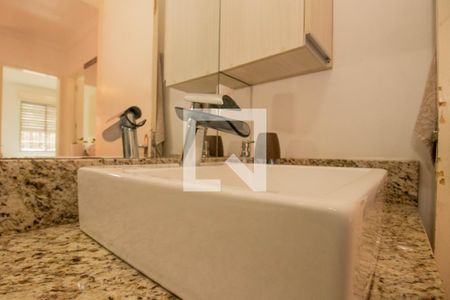 Apartamento à venda com 52m², 2 quartos e sem vagaBanheiro