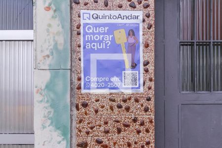 Casa à venda com 100m², 3 quartos e sem vagaPlaquinha