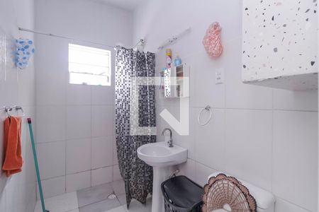 Casa à venda com 100m², 3 quartos e sem vagaBanheiro