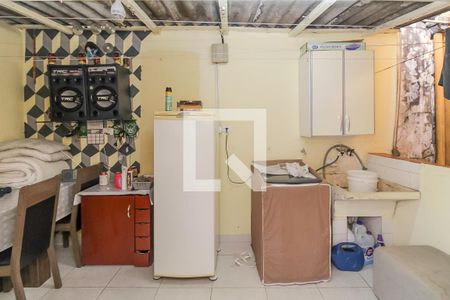 Casa à venda com 100m², 3 quartos e sem vagaÁrea de Serviço