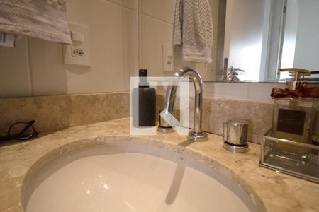Apartamento à venda com 72m², 2 quartos e 1 vaga Apartamento à venda com 72m², 2 quartos e 1 vagaBanheiro
